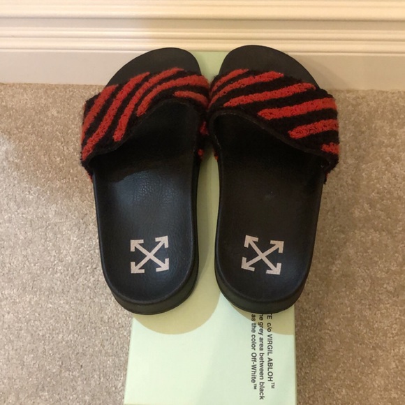 Off-White slides - Picture 4 of 8
